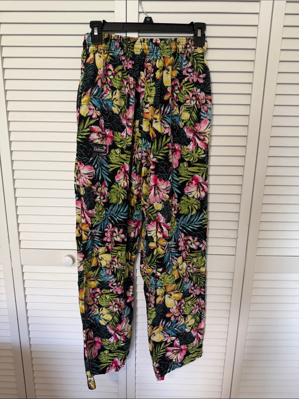 Tropical print “chef” pants